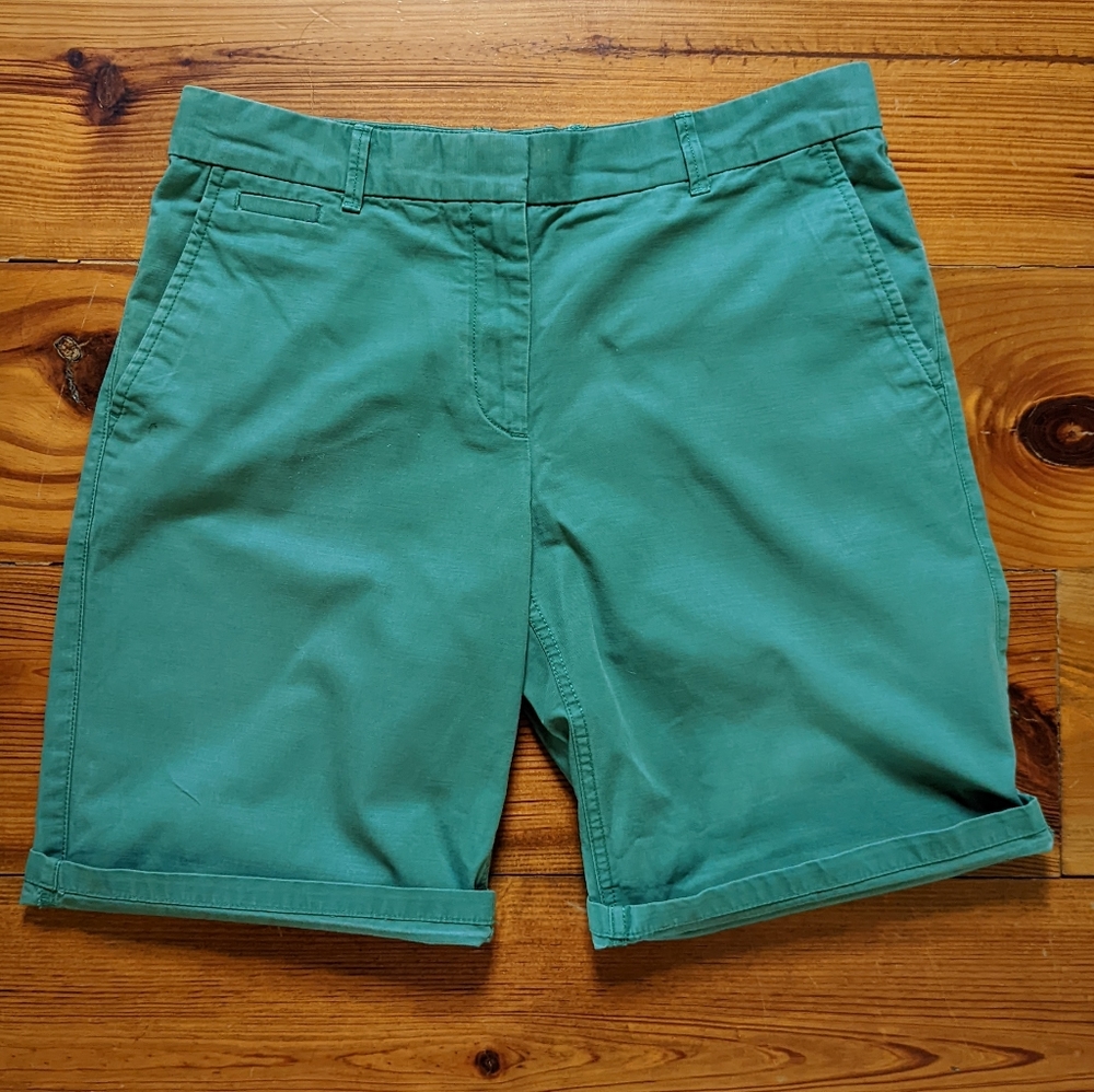 GAP Boyfriend Roll-Up Shorts